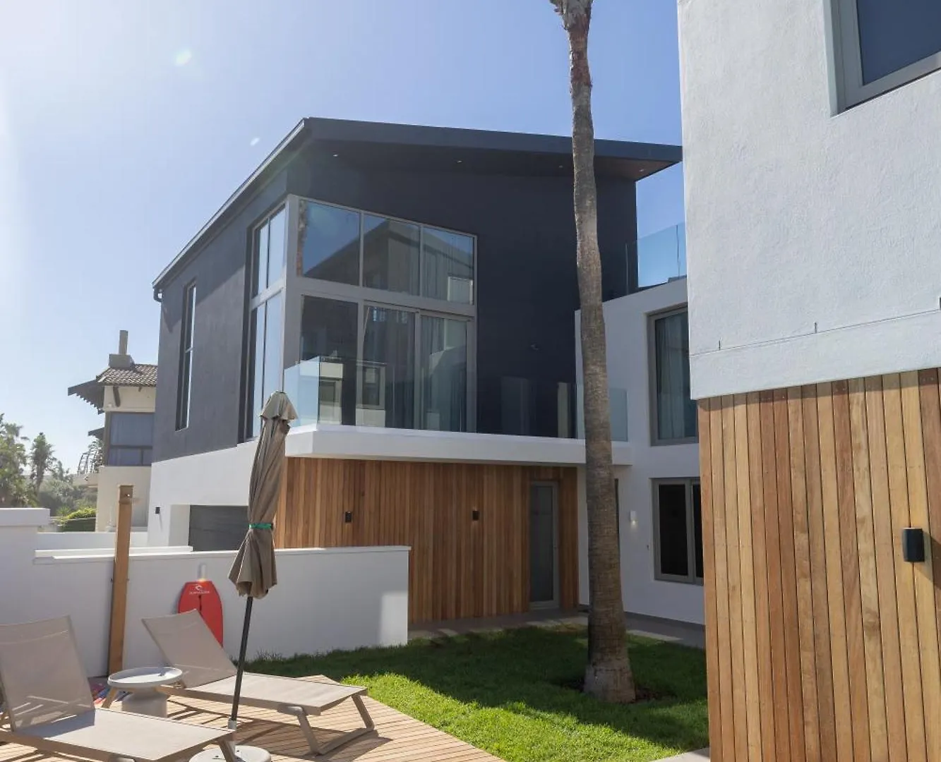Ξενοδοχείο με διαμερίσματα Ocean 9 - Sunset Beachfront Residency Κέιπ Τάουν